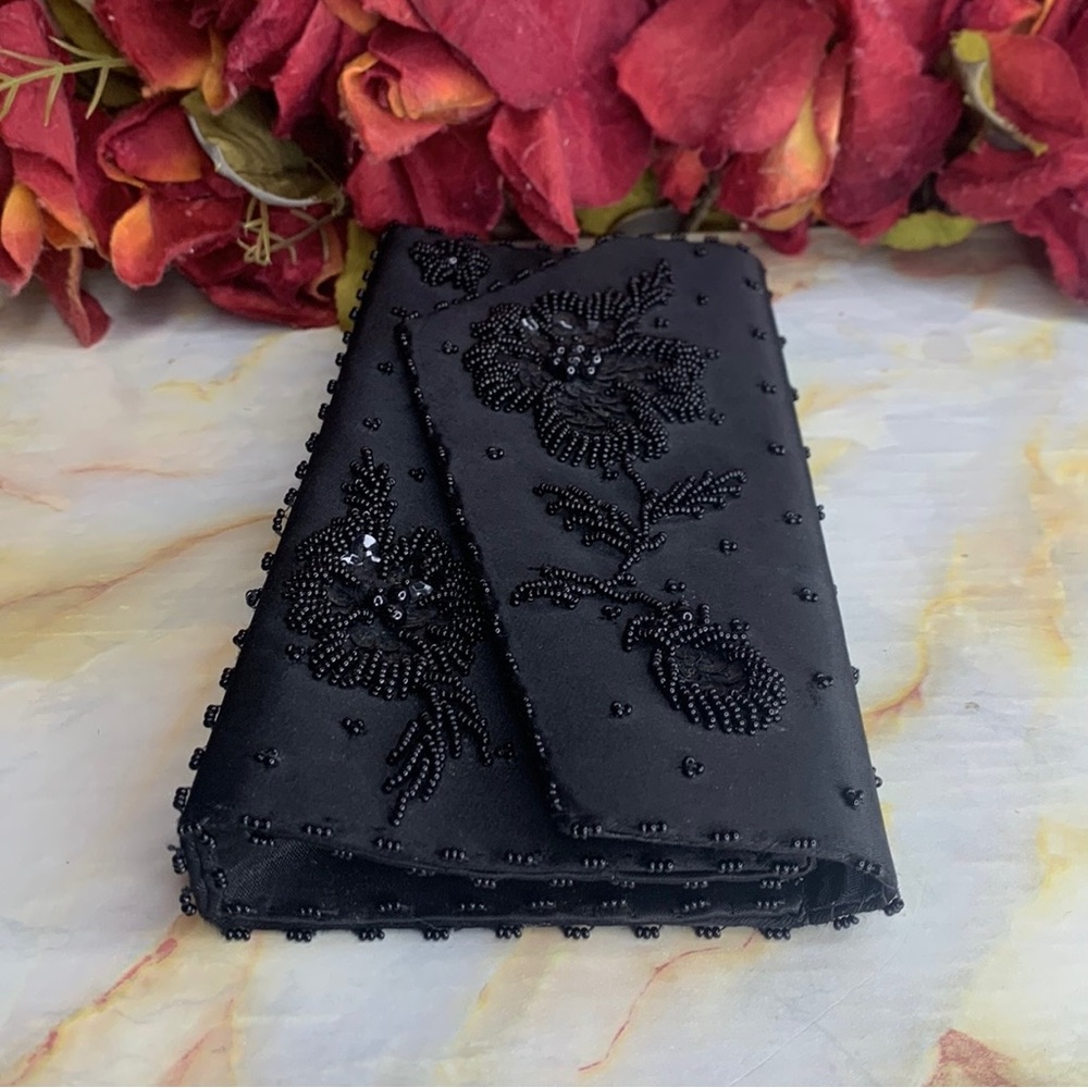 Vintage MCM Jay Dee Black Satin Beaded Floral Embroidered Hard Clutch - Picture 5 of 10